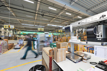 KNX für eine effiziente Vernetzung und Reduzierung von Leitungen.