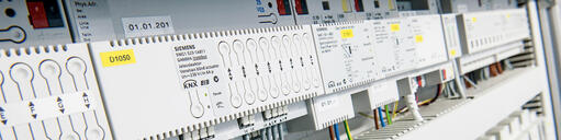 Les capteurs des différents fabricants sont très faciles à mettre en réseau grâce au standard KNX.